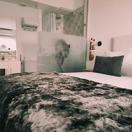 Torremolinos Suite Chambre photo